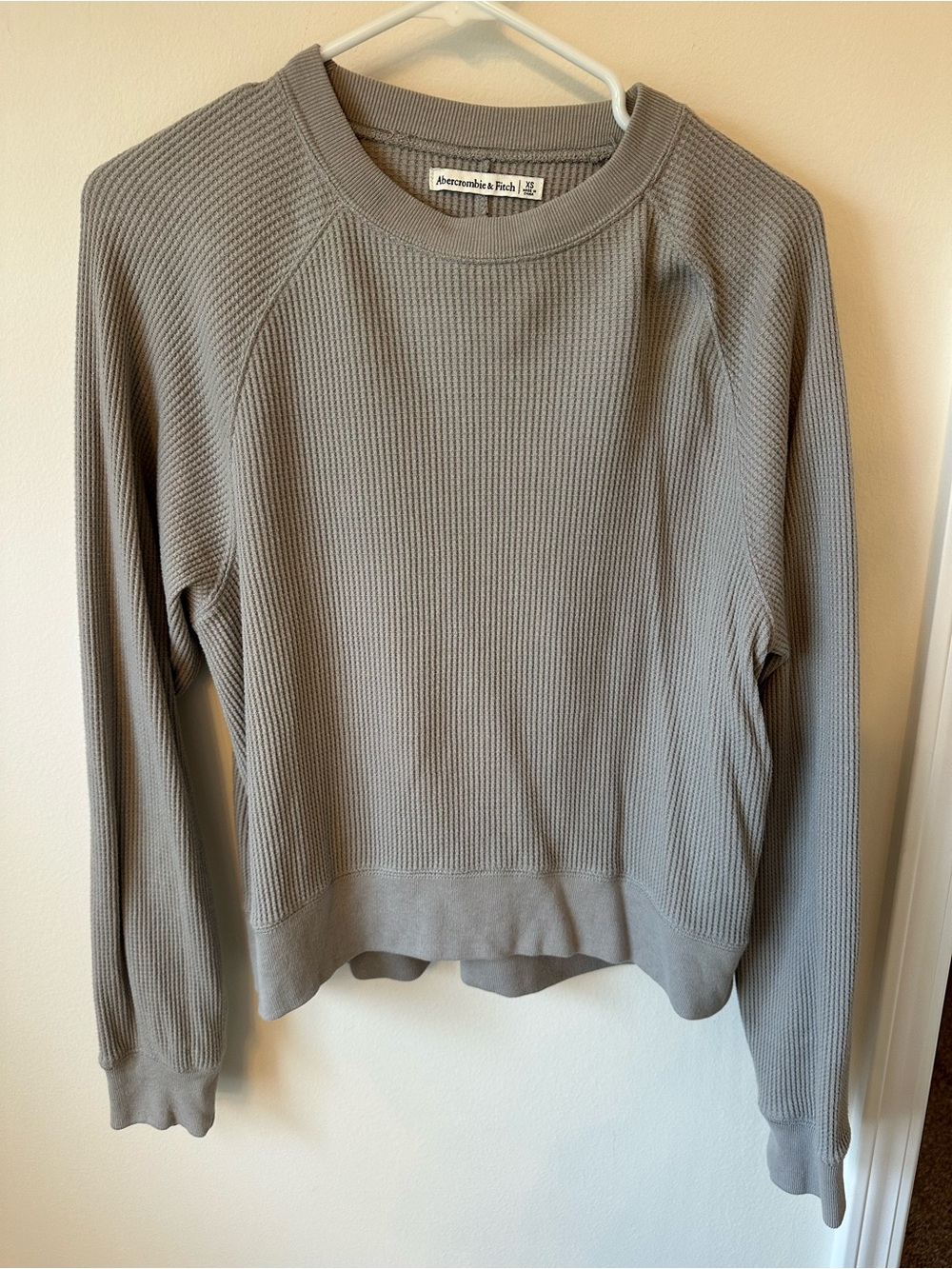 Abercrombie & Fitch Gray Ribbed Waffle Crewneck